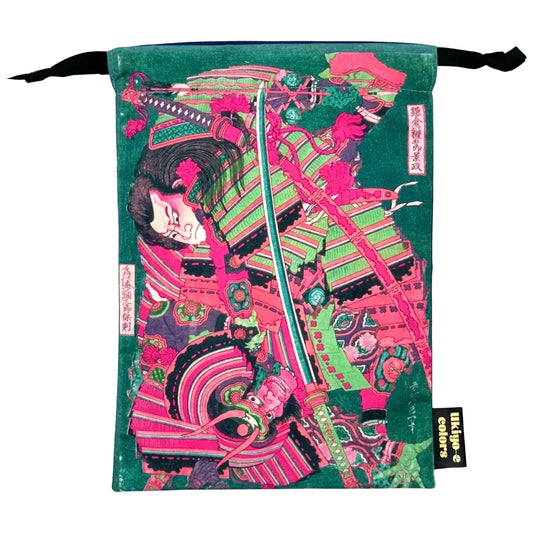 ART PRINT JAPAN: UKIYO-E COLORS - KATSUSHIKA HOKUSAI (KAMAKURA NO GONGORO KAGEMASA AND TORINOUMI YASABURO YASUNORI) DRAWSTRING BAG