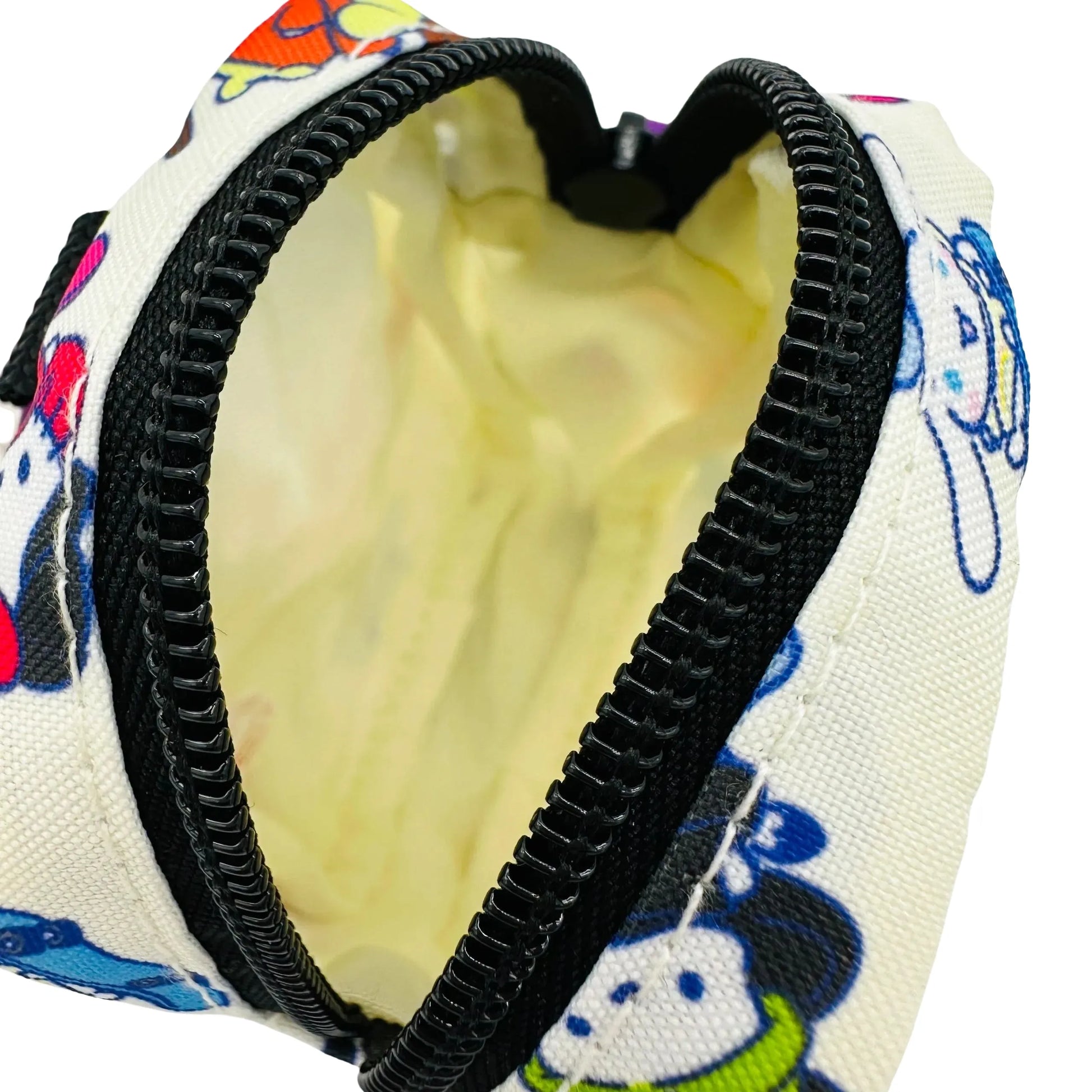 SANRIO-SMALL-POUCH-SKATER